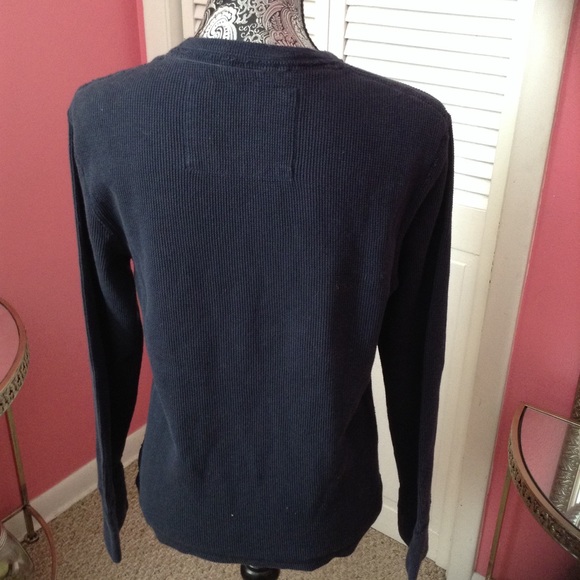 AMERICAN EAGLE  THERMAL NAVY TOP M - Picture 2 of 4